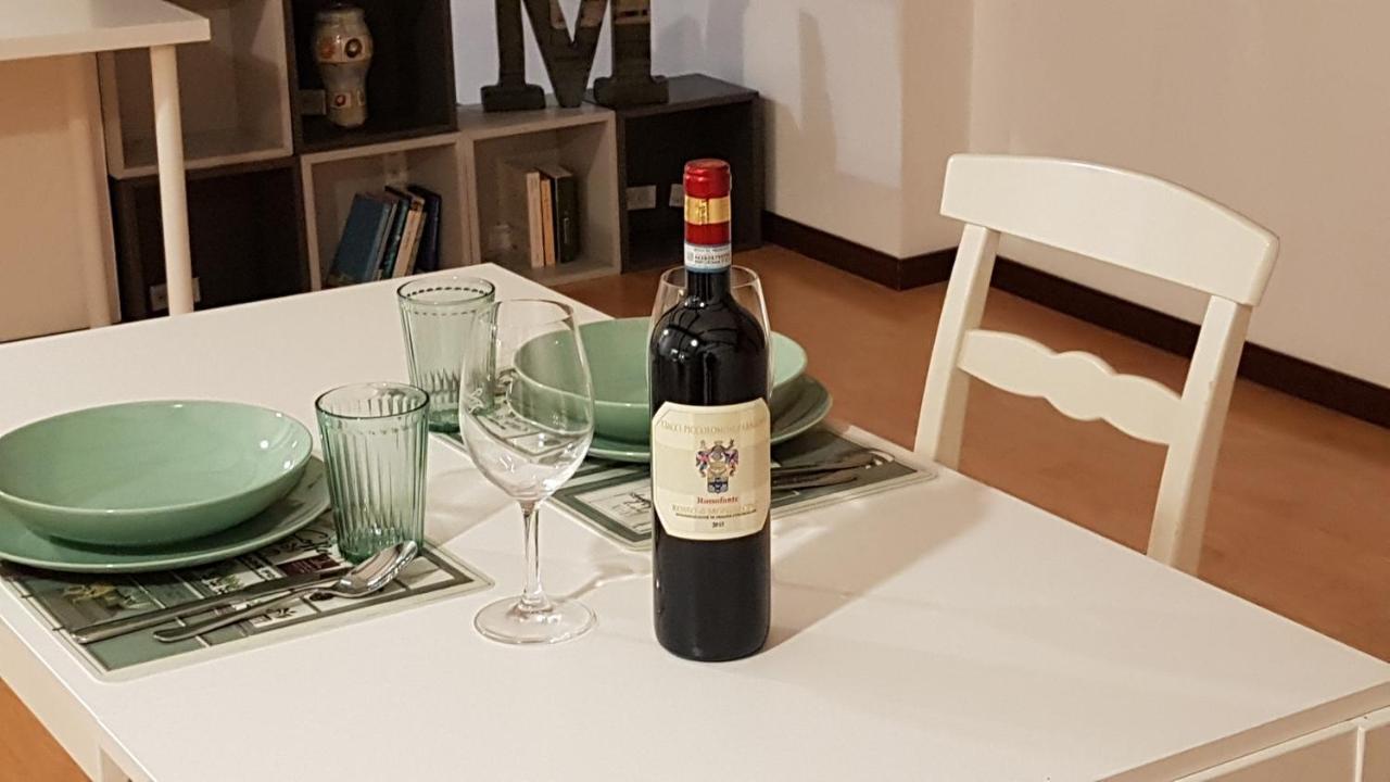 Casa Marzia - Vicino A Sant'Orsola E Centro Citta, Silenzioso E Accogliente Apartment Bologna Ngoại thất bức ảnh